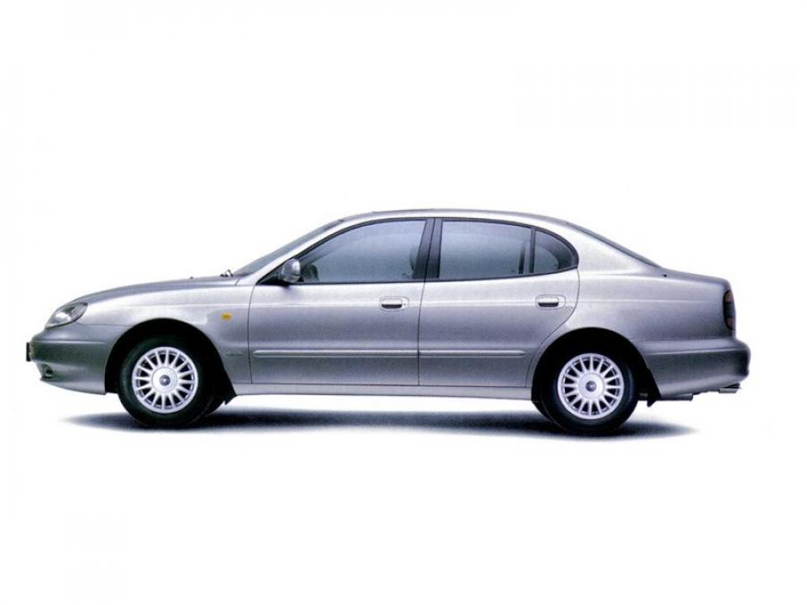  Daewoo Leganza 1997 года  (WW) (фото 7 из 17)